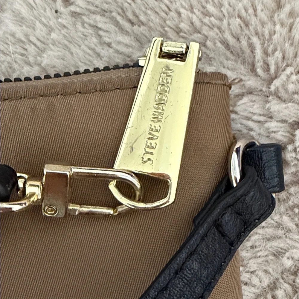 Steve Madden tan taupe, wristlet wallet, clutch black strap, gold accents GUC